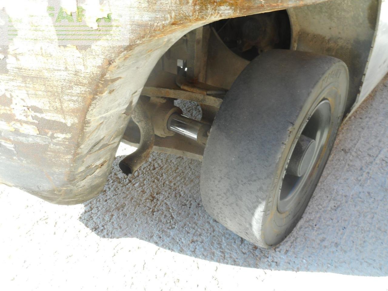 Frontstapler of the type Nissan y1f2a25 triplex 4,75m + ss + ls, Gebrauchtmaschine in ST. NIKOLAI/DR. (Picture 15)