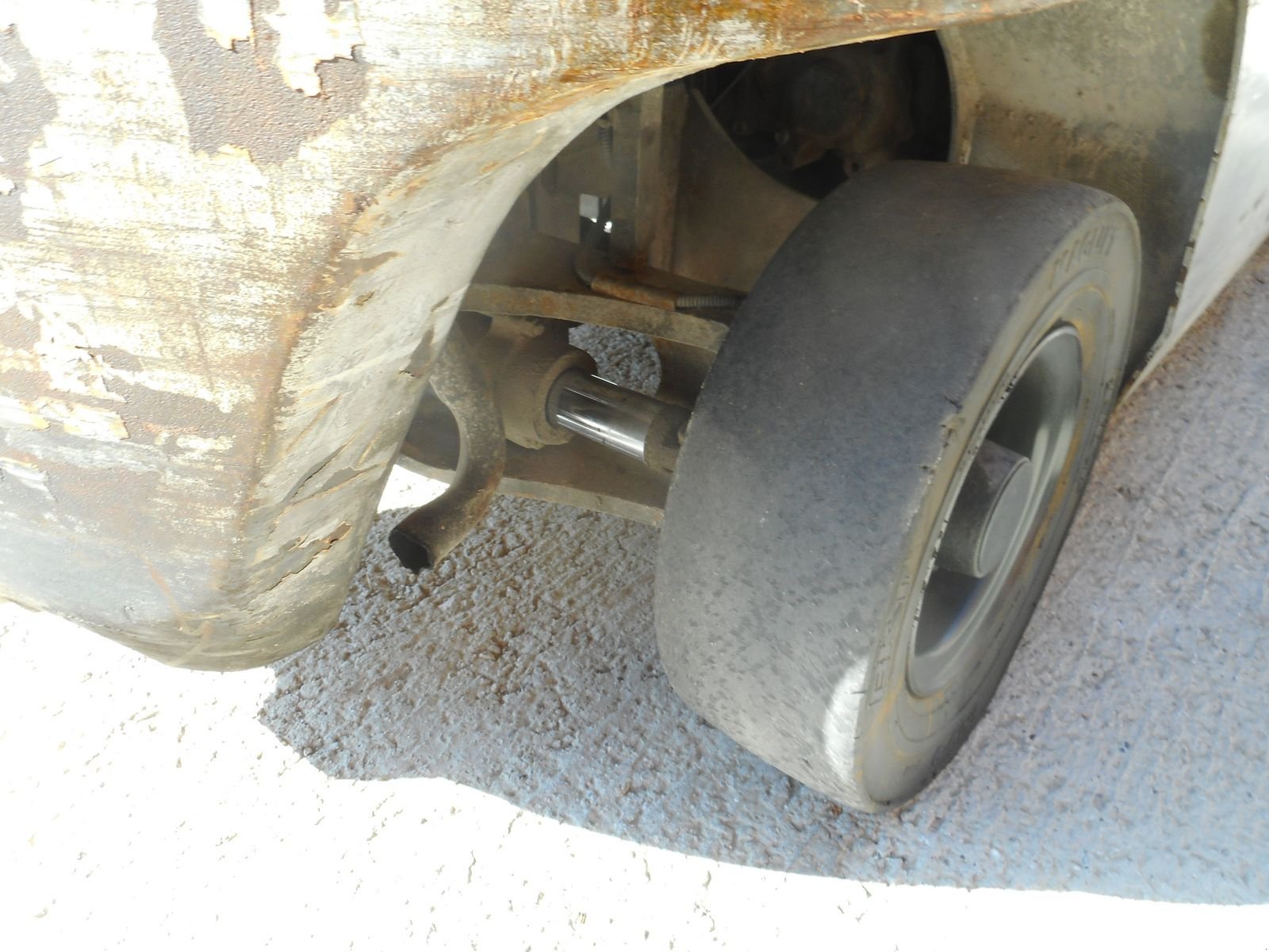 Frontstapler des Typs Nissan Y1F2A25 Triplex 4,75m + SS + LS, Gebrauchtmaschine in St. Nikolai ob Draßling (Bild 15)