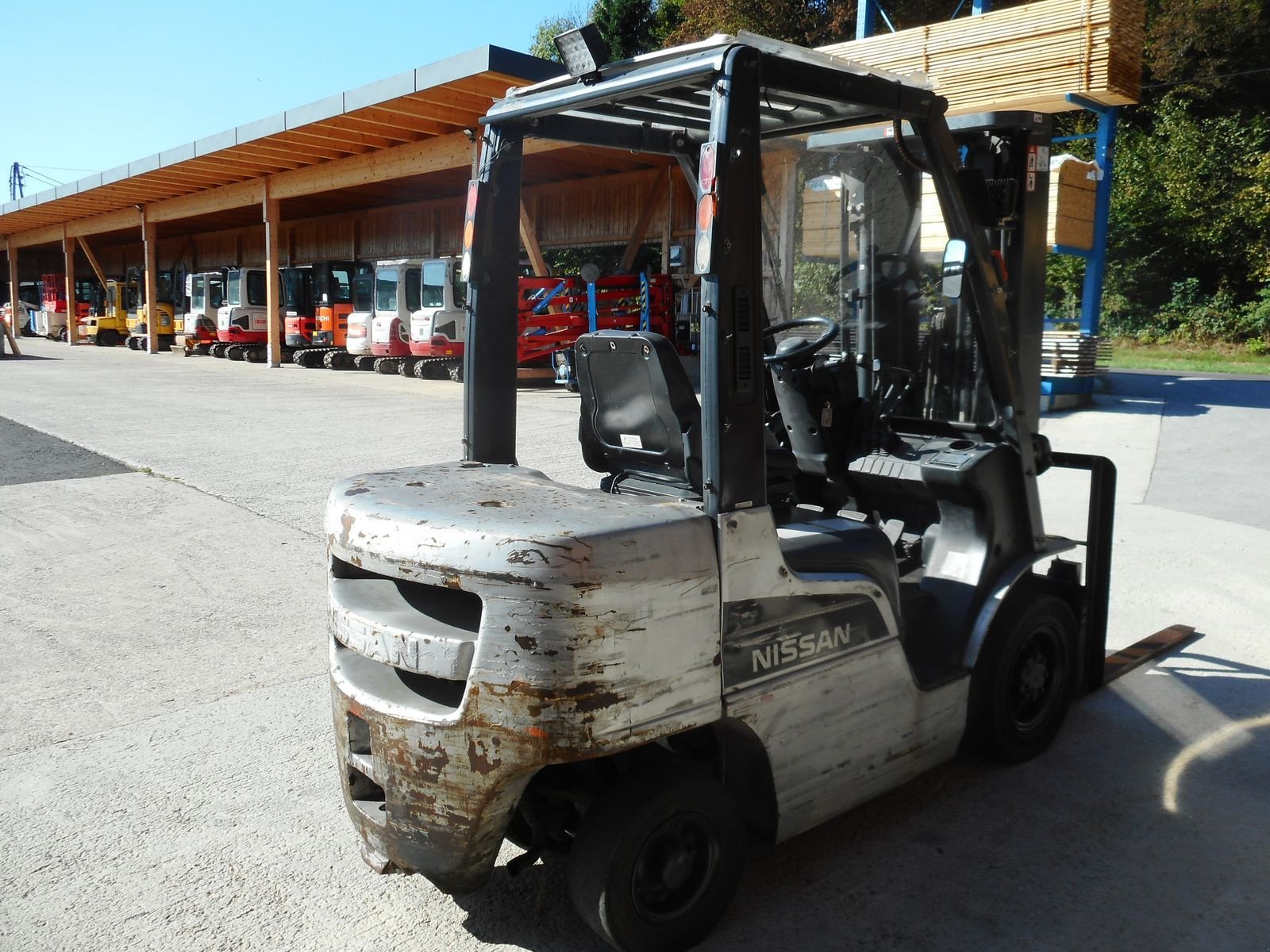 Frontstapler des Typs Nissan Y1F2A25 Triplex 4,75m + SS + LS, Gebrauchtmaschine in St. Nikolai ob Draßling (Bild 4)