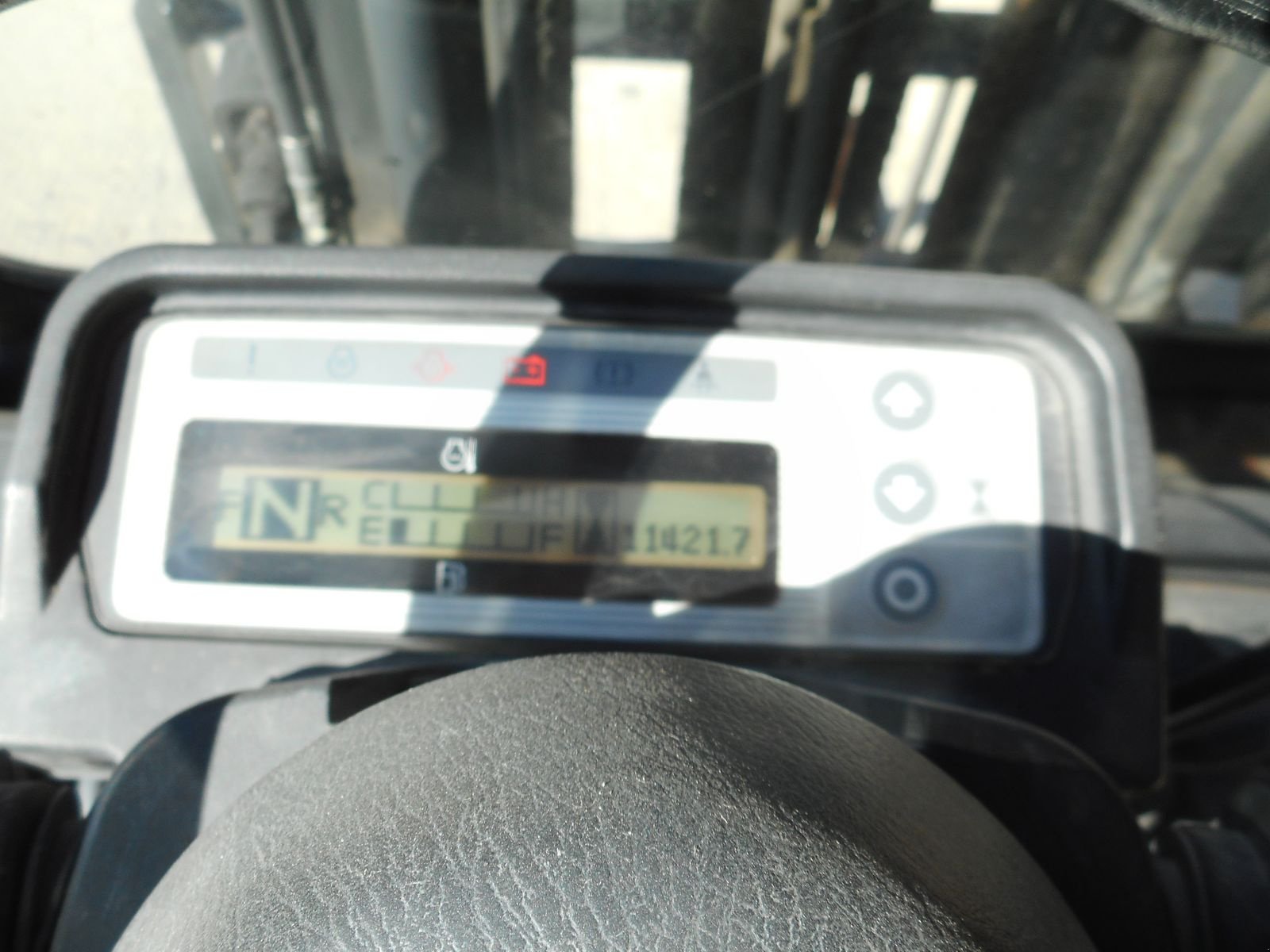 Frontstapler des Typs Nissan Y1F2A25 Triplex 4,75m + SS + LS, Gebrauchtmaschine in St. Nikolai ob Draßling (Bild 12)