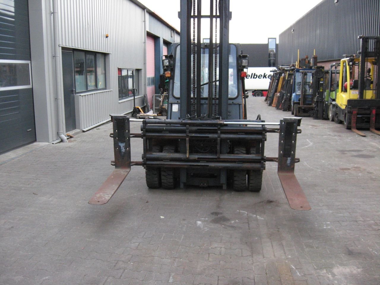 Frontstapler du type Samsung -, Gebrauchtmaschine en Oldenzaal (Photo 2)