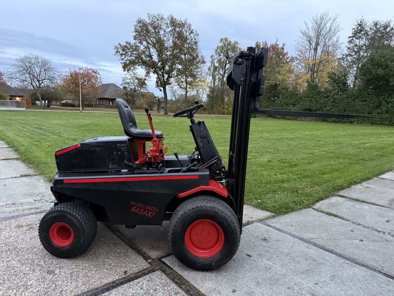 Frontstapler of the type Sonstige -, Gebrauchtmaschine in Hoenzadriel (Picture 2)