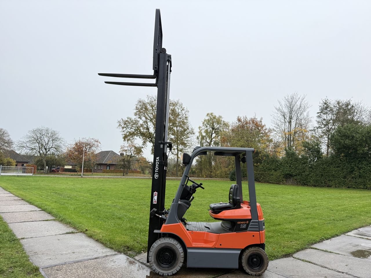 Frontstapler of the type Sonstige -, Gebrauchtmaschine in Hoenzadriel (Picture 8)