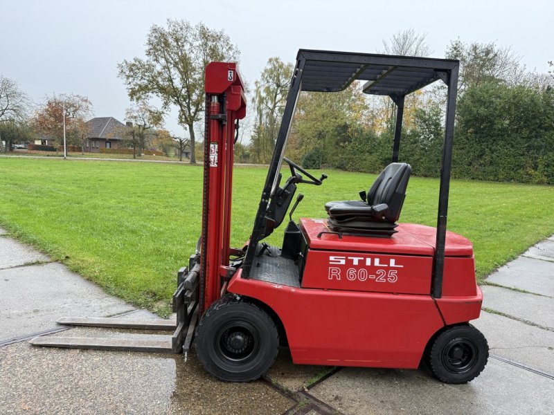 Frontstapler des Typs Sonstige -, Gebrauchtmaschine in Hoenzadriel (Bild 1)