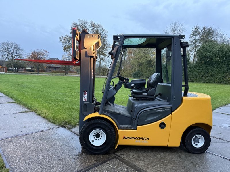 Frontstapler des Typs Sonstige -, Gebrauchtmaschine in Hoenzadriel (Bild 1)