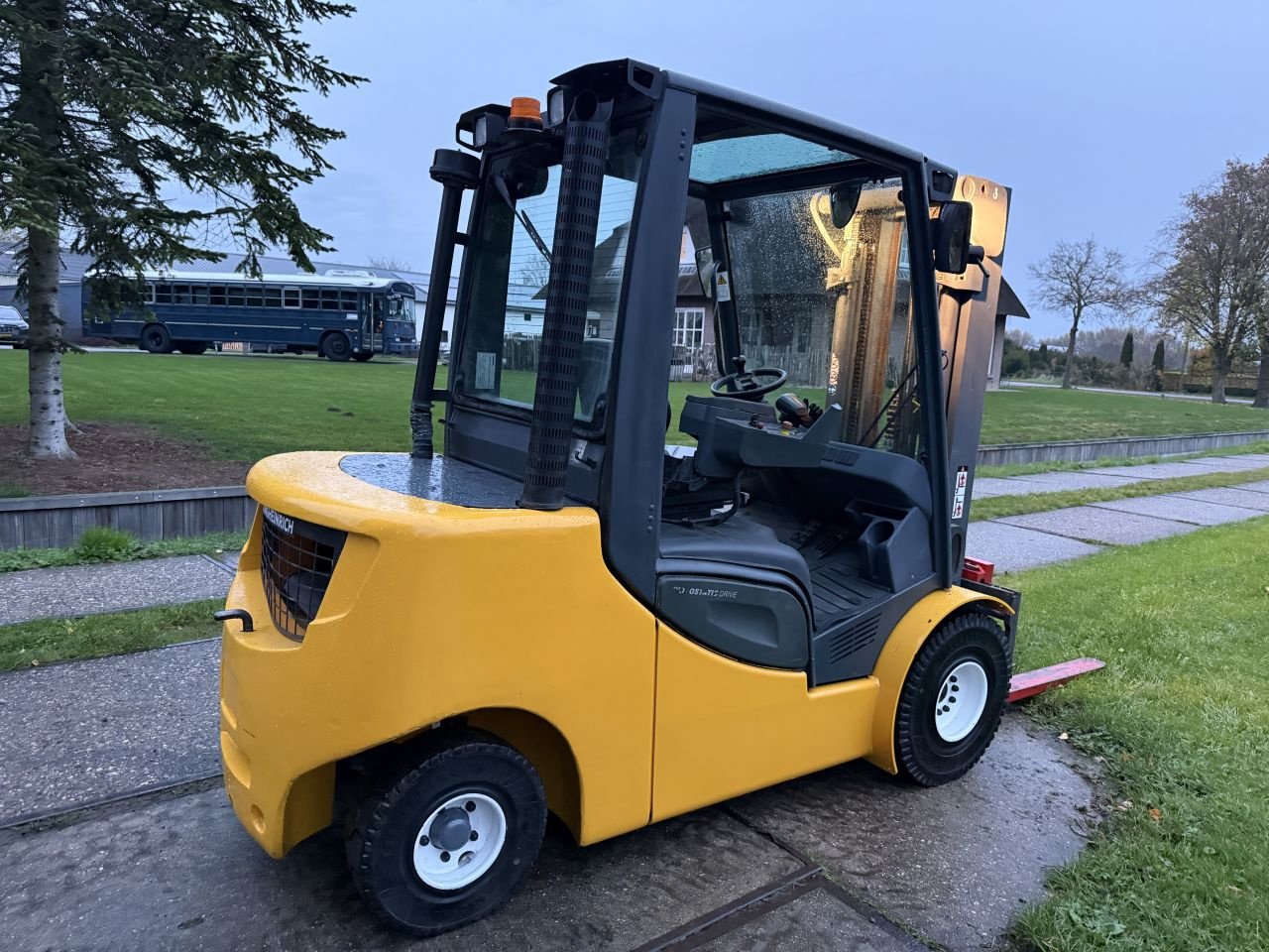 Frontstapler of the type Sonstige -, Gebrauchtmaschine in Hoenzadriel (Picture 7)