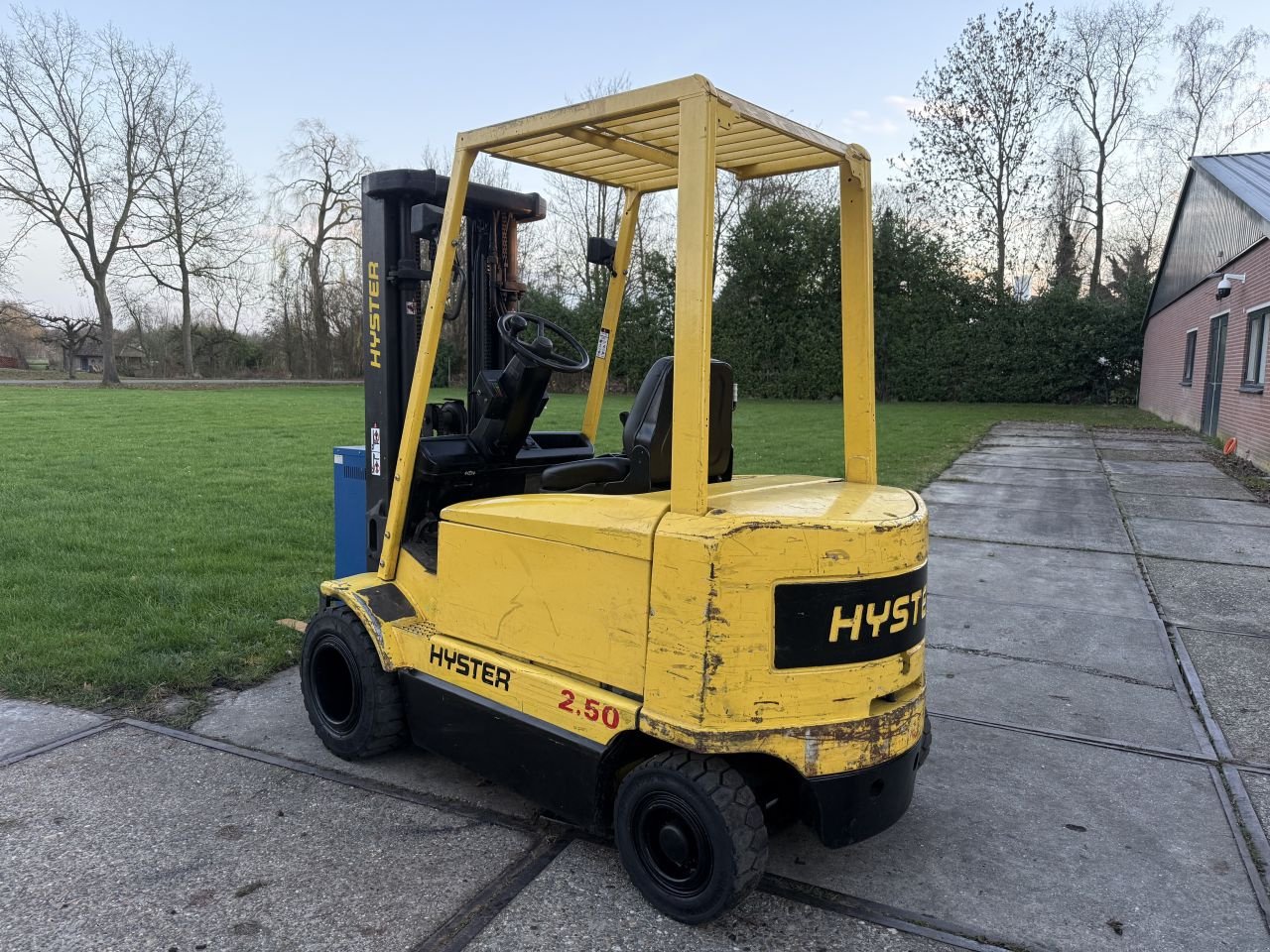 Frontstapler typu Sonstige -, Gebrauchtmaschine v Hoenzadriel (Obrázek 5)