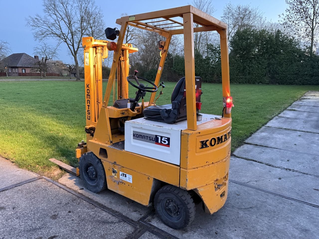 Frontstapler of the type Sonstige -, Gebrauchtmaschine in Hoenzadriel (Picture 3)