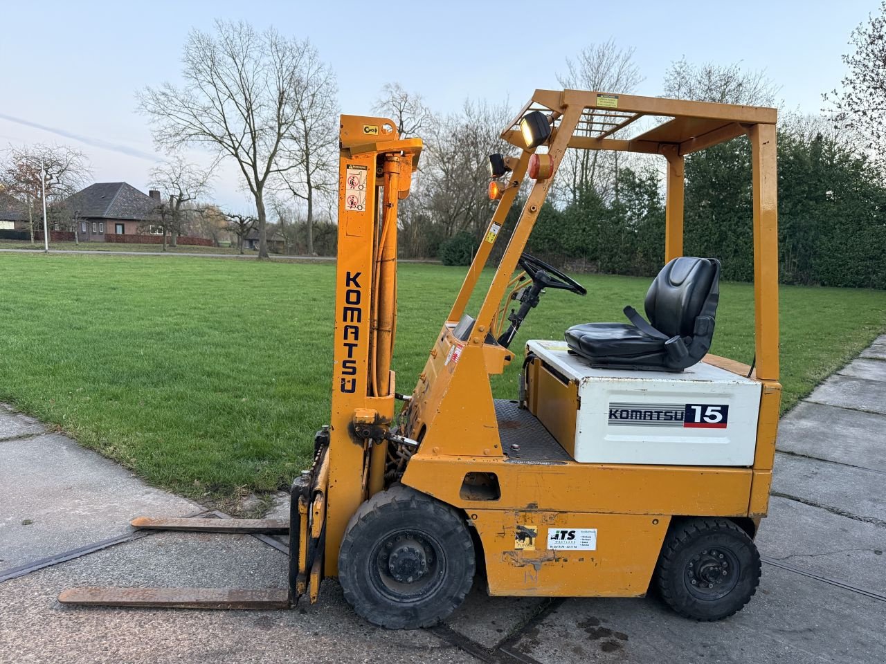 Frontstapler of the type Sonstige -, Gebrauchtmaschine in Hoenzadriel (Picture 1)