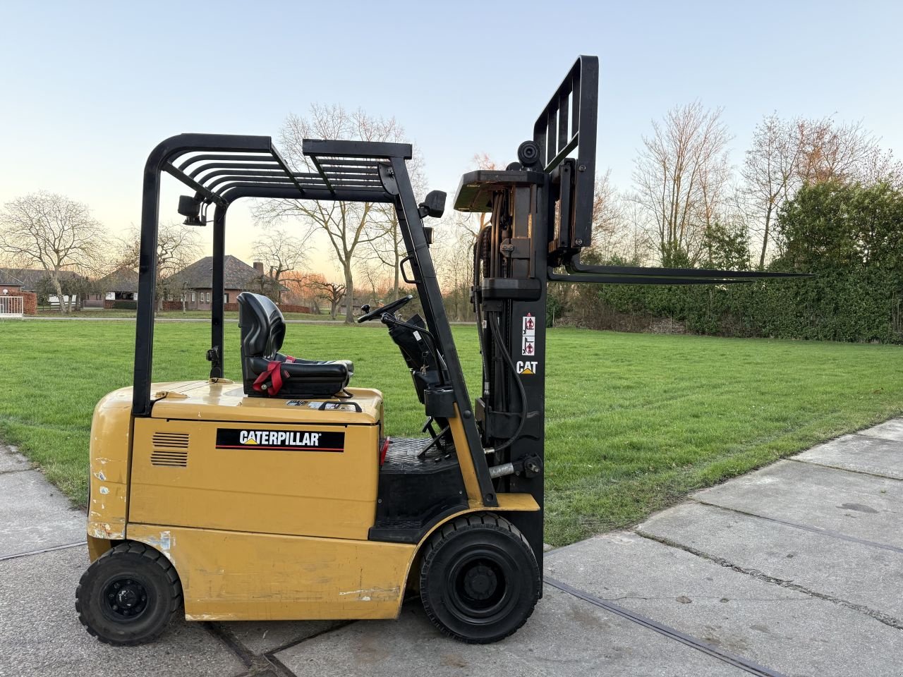 Frontstapler del tipo Sonstige -, Gebrauchtmaschine en Hoenzadriel (Imagen 2)