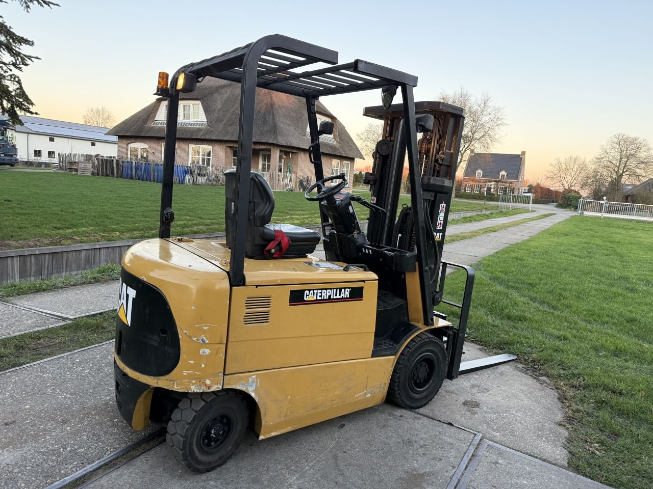 Frontstapler del tipo Sonstige -, Gebrauchtmaschine en Hoenzadriel (Imagen 5)