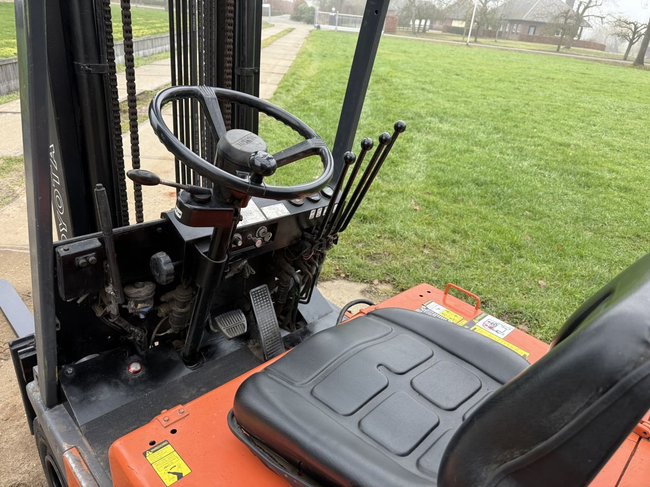 Frontstapler типа Sonstige -, Gebrauchtmaschine в Hoenzadriel (Фотография 11)