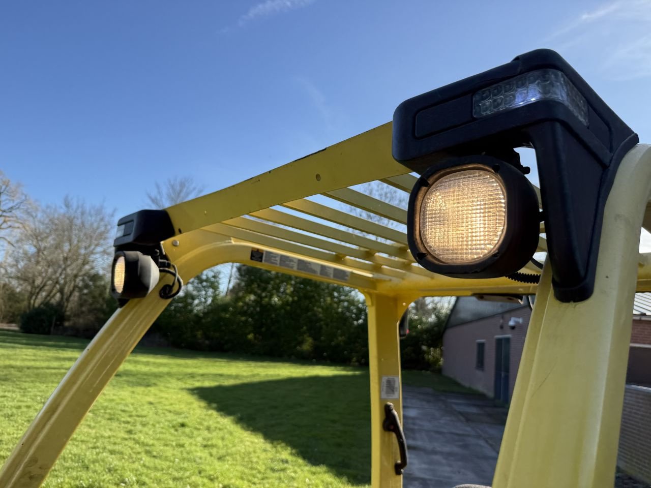 Frontstapler du type Sonstige -, Gebrauchtmaschine en Hoenzadriel (Photo 10)