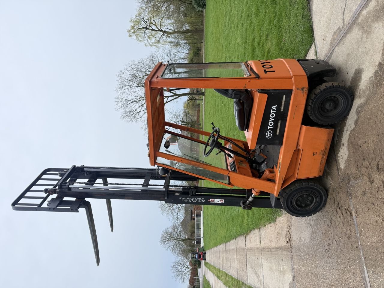 Frontstapler от тип Sonstige -, Gebrauchtmaschine в Hoenzadriel (Снимка 3)