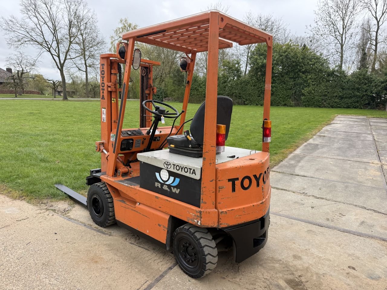 Frontstapler van het type Sonstige -, Gebrauchtmaschine in Hoenzadriel (Foto 3)