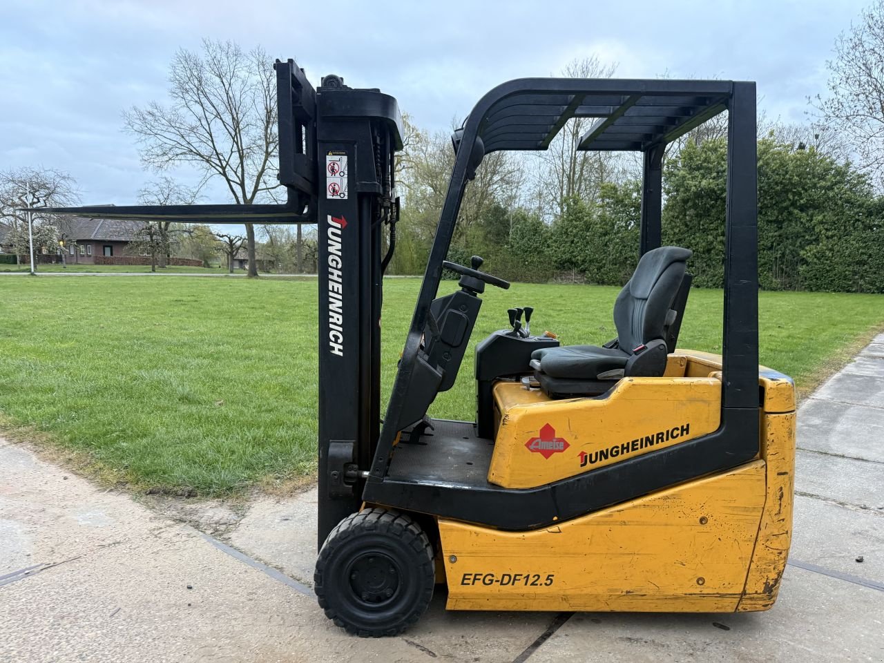 Frontstapler van het type Sonstige -, Gebrauchtmaschine in Hoenzadriel (Foto 1)