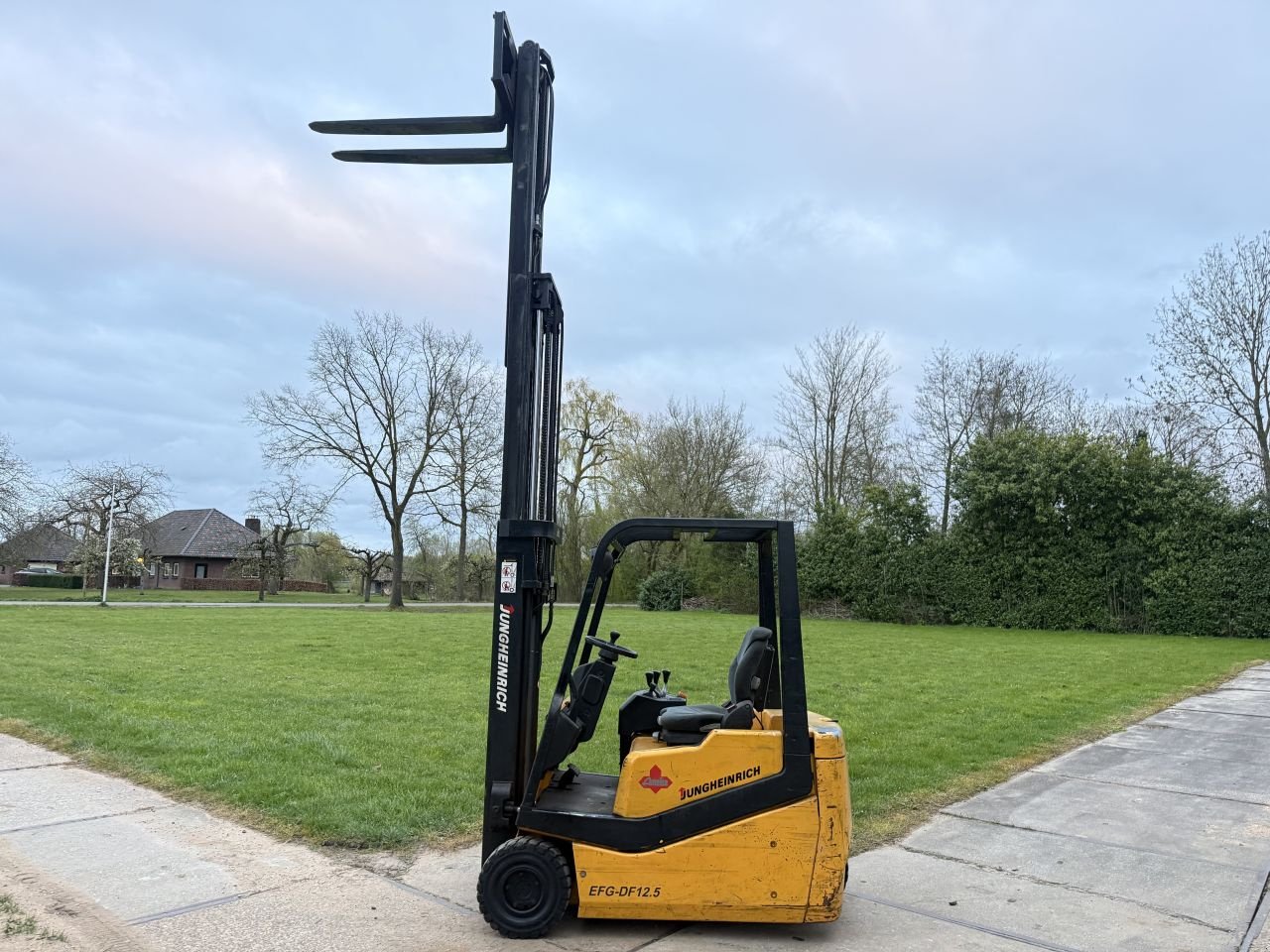 Frontstapler van het type Sonstige -, Gebrauchtmaschine in Hoenzadriel (Foto 10)