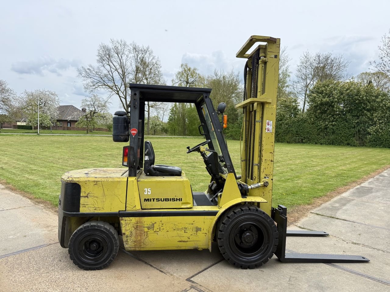 Frontstapler типа Sonstige -, Gebrauchtmaschine в Hoenzadriel (Фотография 2)