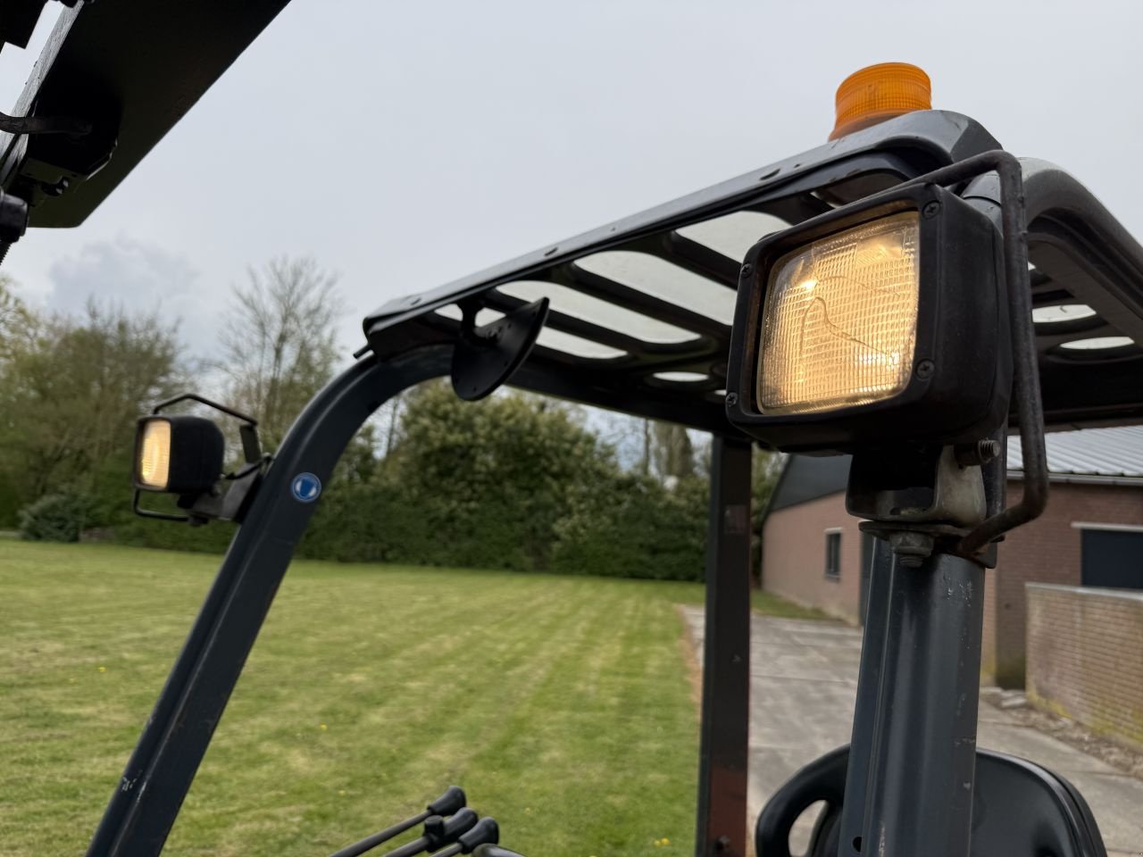 Frontstapler типа Sonstige -, Gebrauchtmaschine в Hoenzadriel (Фотография 11)