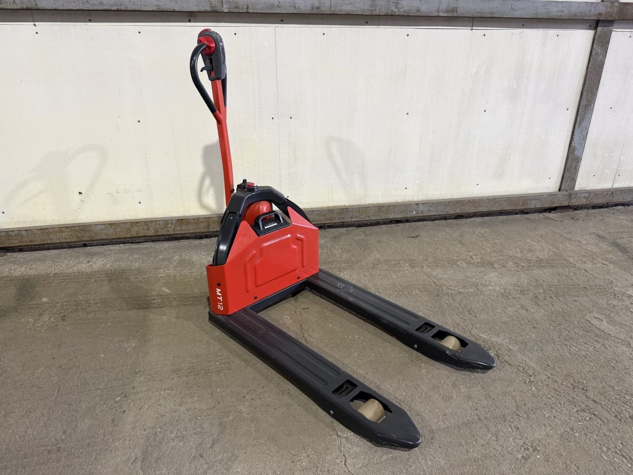 Frontstapler du type Sonstige -, Gebrauchtmaschine en Hoenzadriel (Photo 5)