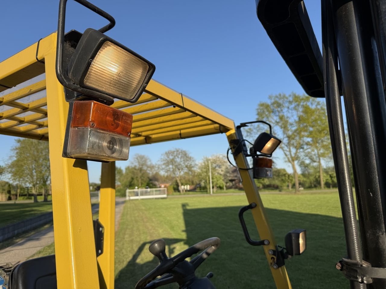 Frontstapler типа Sonstige -, Gebrauchtmaschine в Hoenzadriel (Фотография 10)