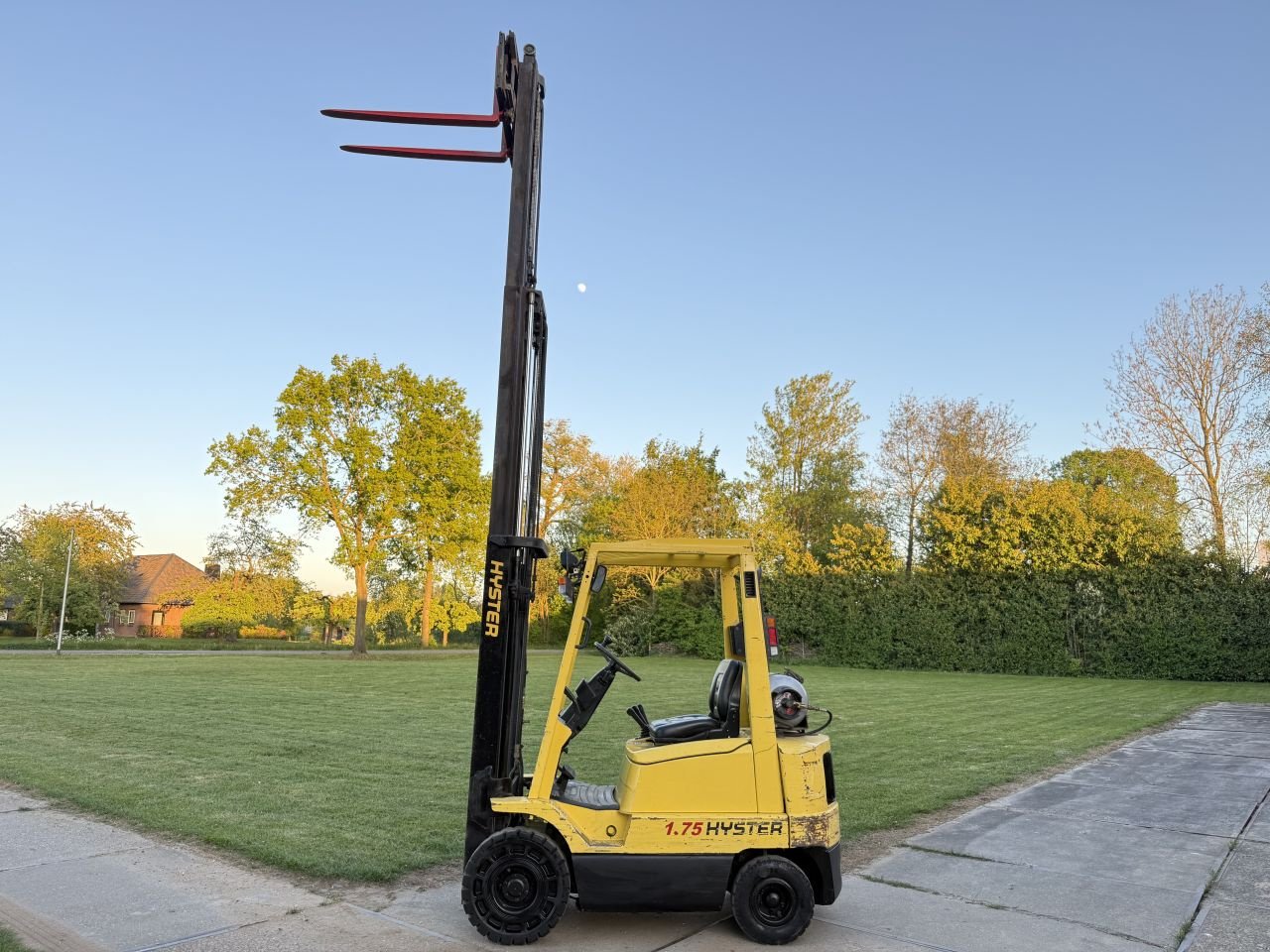 Frontstapler του τύπου Sonstige -, Gebrauchtmaschine σε Hoenzadriel (Φωτογραφία 8)