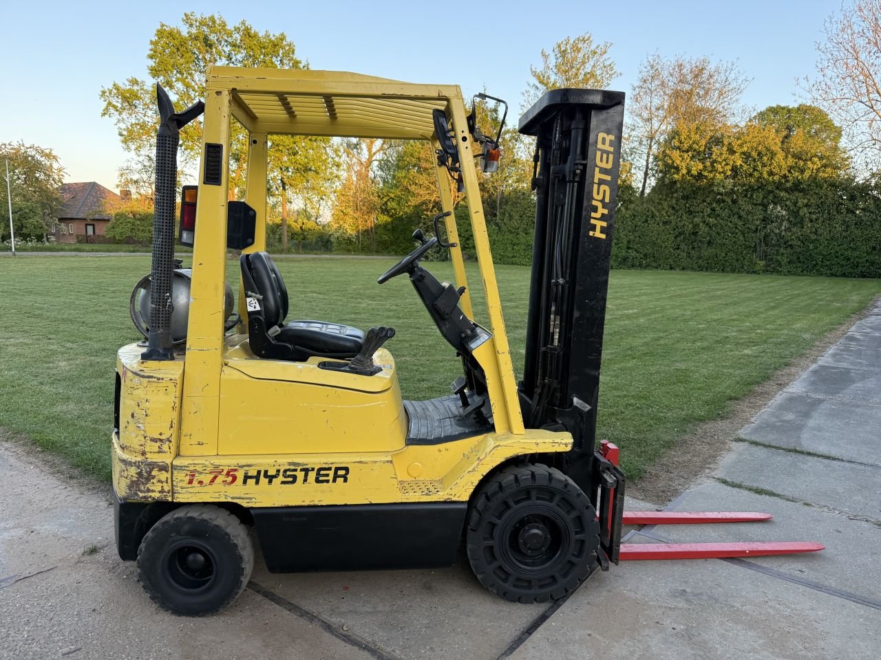 Frontstapler του τύπου Sonstige -, Gebrauchtmaschine σε Hoenzadriel (Φωτογραφία 4)