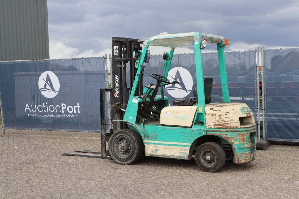 Frontstapler типа Sonstige Artison FD25, Gebrauchtmaschine в Antwerpen (Фотография 3)