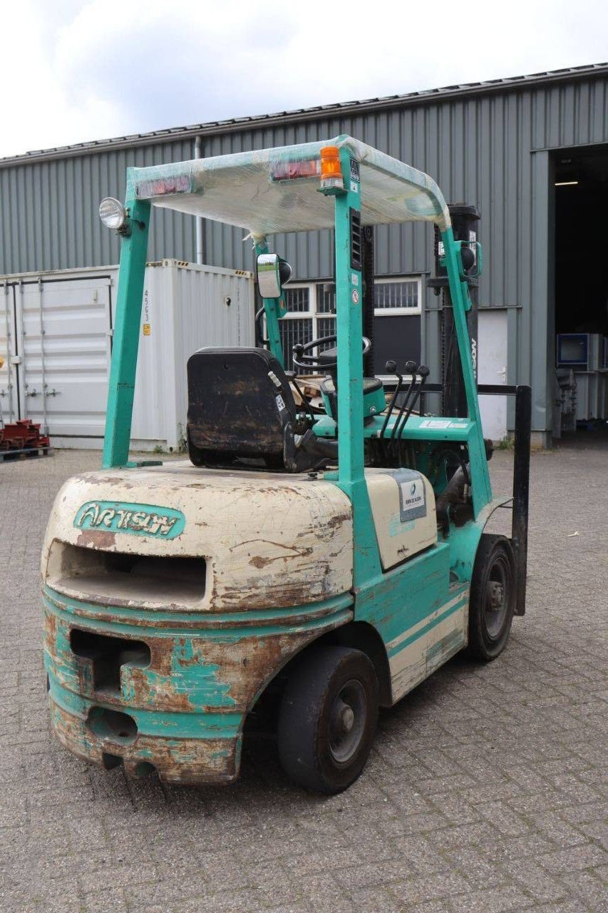 Frontstapler типа Sonstige Artison FD25, Gebrauchtmaschine в Antwerpen (Фотография 7)