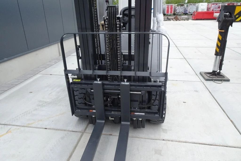 Frontstapler des Typs Sonstige Baoli elektrisch KBE25G1 ., Neumaschine in Losdorp (Bild 4)