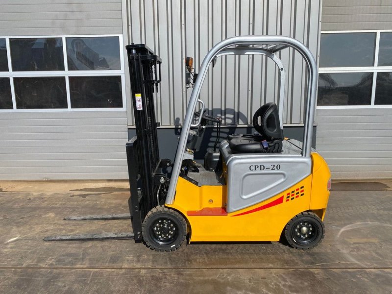 Frontstapler typu Sonstige EASY LIFT CPD 20 Forklift - 2.000 kg loading cap., Neumaschine v Velddriel (Obrázek 1)
