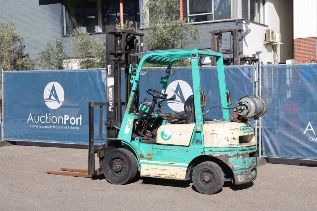 Frontstapler типа Sonstige FG 25, Gebrauchtmaschine в Antwerpen (Фотография 3)