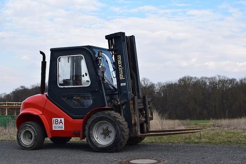 Frontstapler от тип Sonstige Gabelstapler Gelände Stapler Maximal 3,5t Landwirtschaft inkl., Gebrauchtmaschine в Rodeberg OT Eigenrieden (Снимка 1)