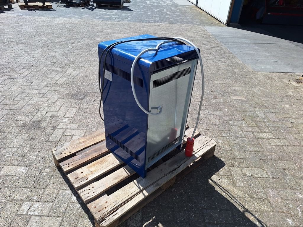 Frontstapler του τύπου Sonstige Green Technology MA-AL-3F-400-080V100A, Gebrauchtmaschine σε MARIENHEEM (Φωτογραφία 4)