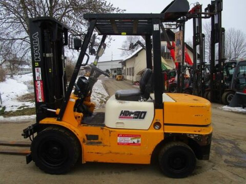 Frontstapler типа Sonstige HDF30 - Triplex-Freihub + neuer Seitenschieber, Gebrauchtmaschine в Gnas (Фотография 2)