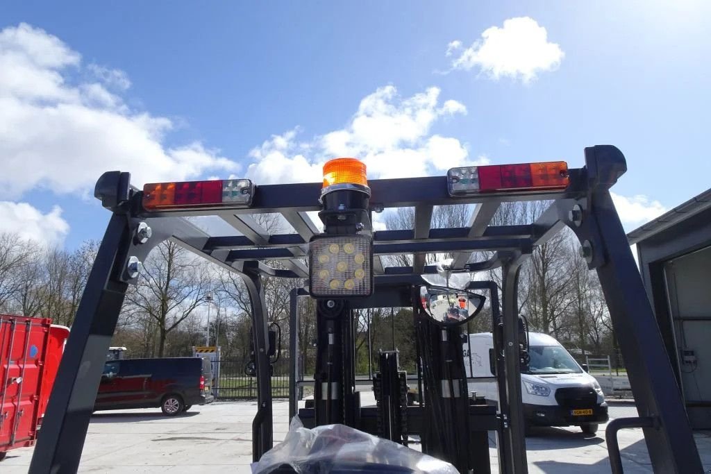 Frontstapler des Typs Sonstige HEFTRUCK Baoli KBE30 ., Neumaschine in Losdorp (Bild 5)