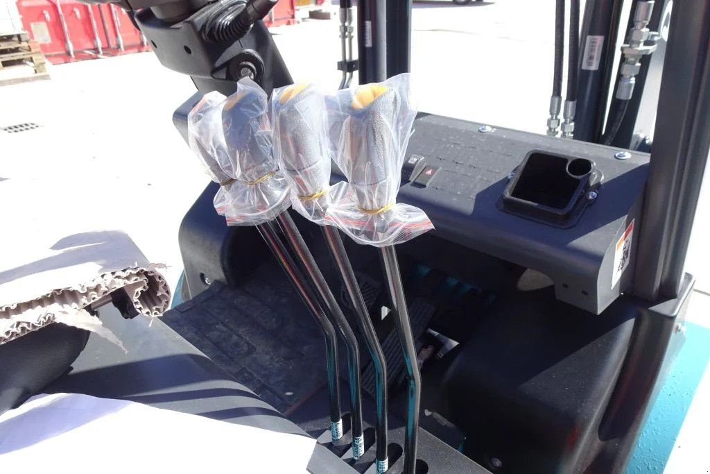 Frontstapler des Typs Sonstige HEFTRUCK Baoli KBE35 ACTIE ., Neumaschine in Losdorp (Bild 4)