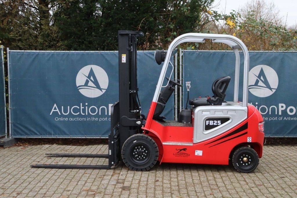 Frontstapler typu Sonstige Landward FB25, Gebrauchtmaschine v Antwerpen (Obrázek 2)
