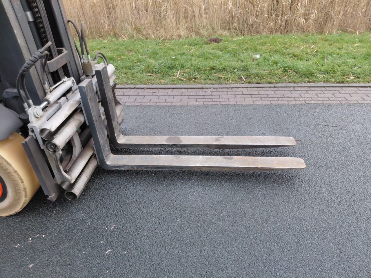 Frontstapler del tipo Sonstige linde h 50 gas h50, Gebrauchtmaschine en Boven-Leeuwen (Imagen 4)