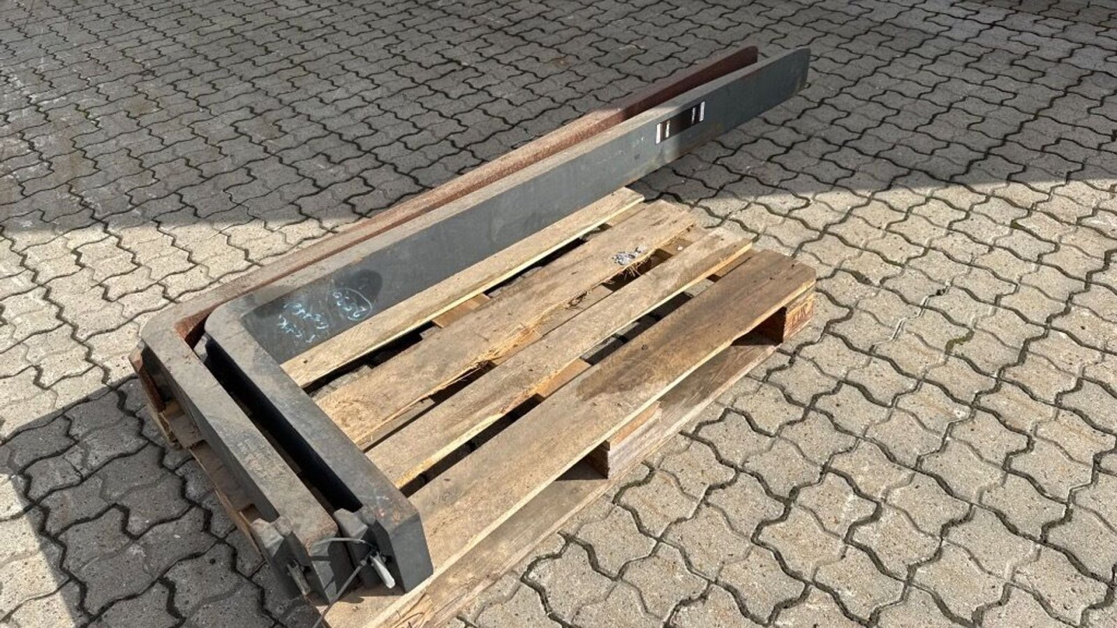 Frontstapler типа Sonstige M304 2500x500, Gebrauchtmaschine в Rødovre (Фотография 3)