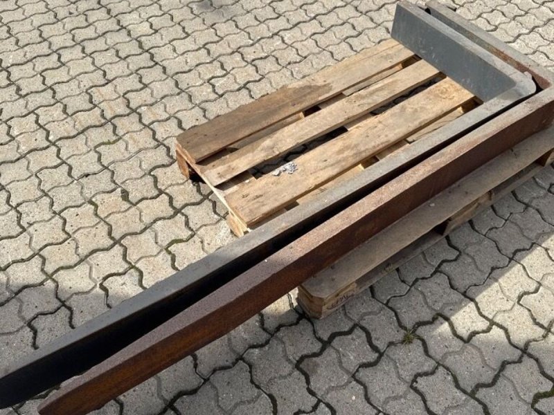 Frontstapler типа Sonstige M304 2500x500, Gebrauchtmaschine в Rødovre (Фотография 1)