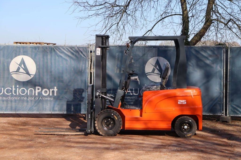 Frontstapler του τύπου Sonstige Machpro MP-E2.5, Neumaschine σε Antwerpen (Φωτογραφία 2)