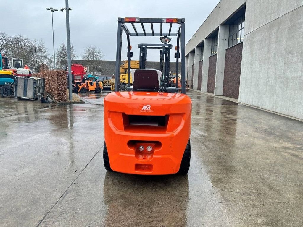 Frontstapler типа Sonstige Machpro MP-L35, Neumaschine в Antwerpen (Фотография 8)