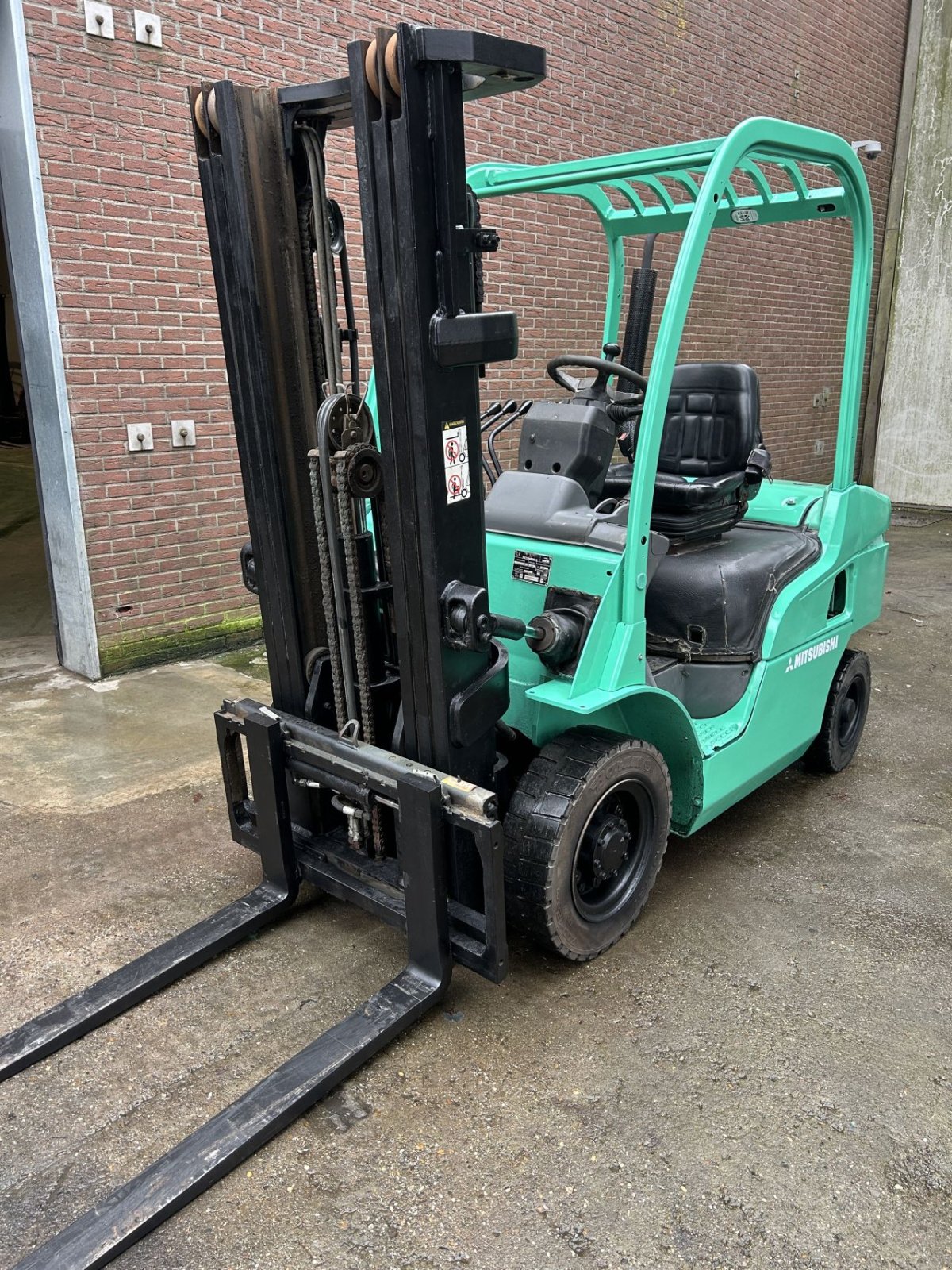 Frontstapler typu Sonstige mitsubischi fd25n, Gebrauchtmaschine v Heythuysen (Obrázek 1)