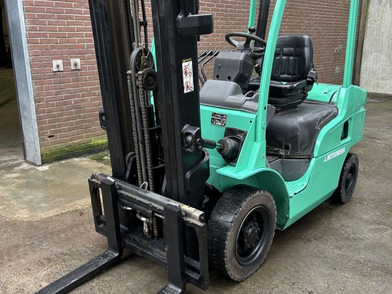 Frontstapler typu Sonstige mitsubischi fd25n, Gebrauchtmaschine v Heythuysen (Obrázek 1)