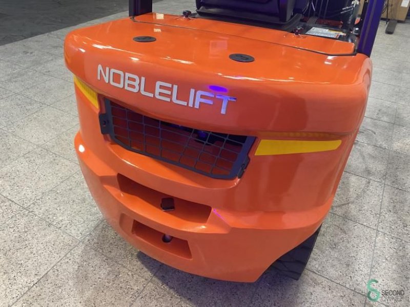 Frontstapler typu Sonstige Noblelift CPD25-AF1H, Gebrauchtmaschine v Wijchen (Obrázek 8)