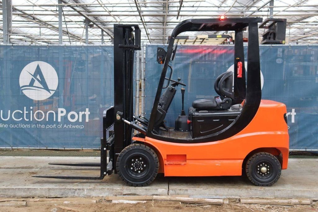 Frontstapler typu Sonstige Nycheki CPD-20, Neumaschine v Antwerpen (Obrázek 2)