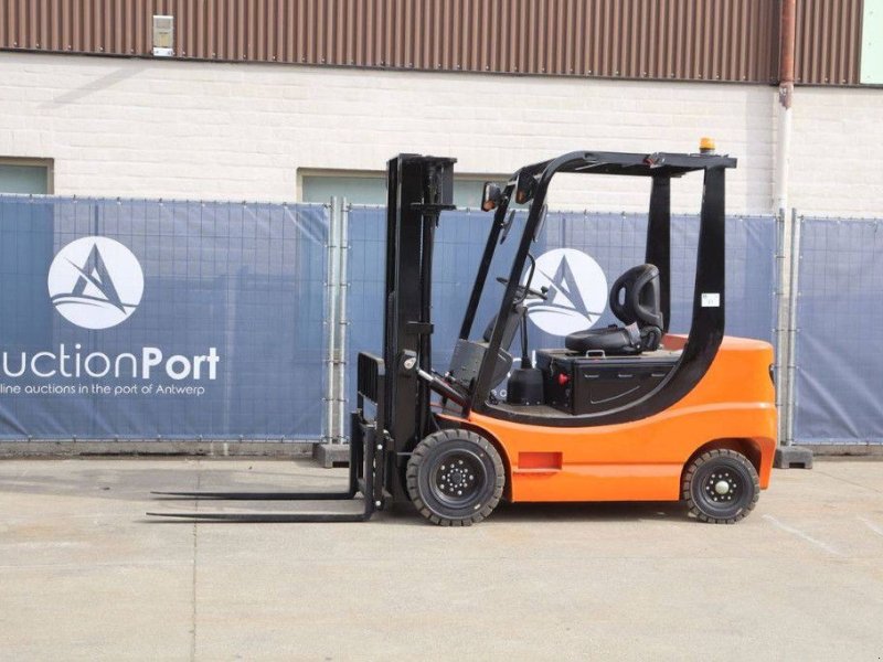 Frontstapler от тип Sonstige Nycheki CPD-20, Neumaschine в Antwerpen (Снимка 1)