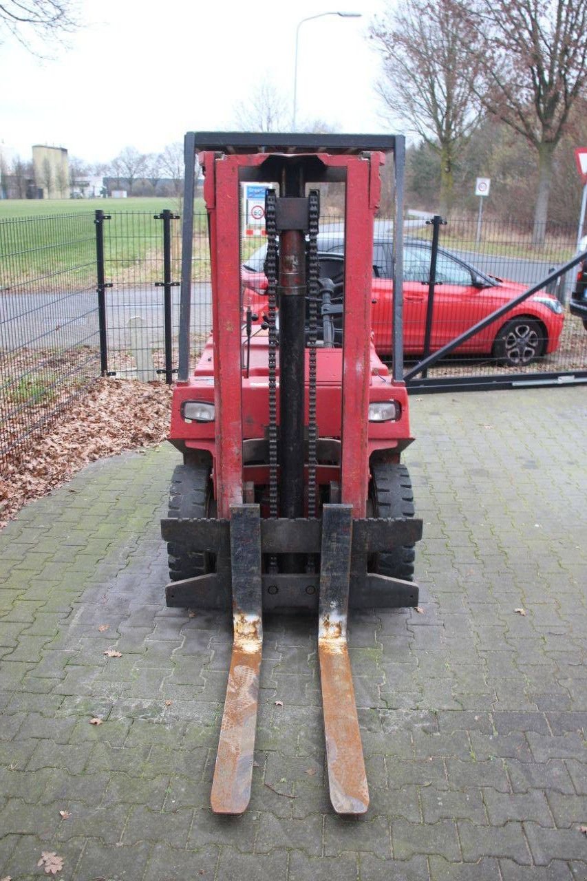 Frontstapler des Typs Sonstige O & K V20D, Gebrauchtmaschine in Antwerpen (Bild 8)