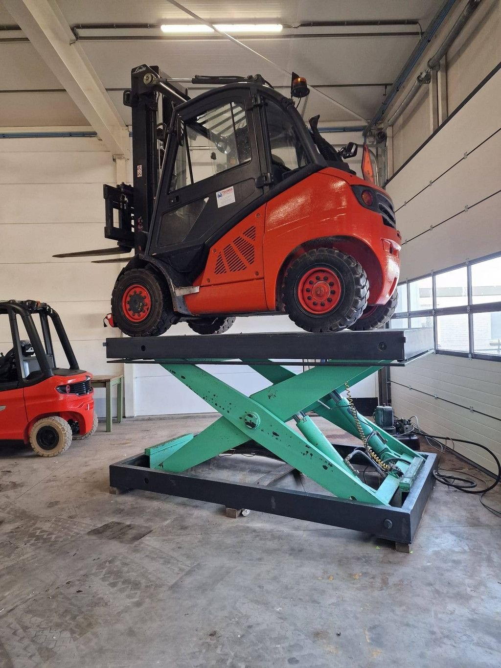 Frontstapler of the type Sonstige Onbekend, Gebrauchtmaschine in Antwerpen (Picture 1)